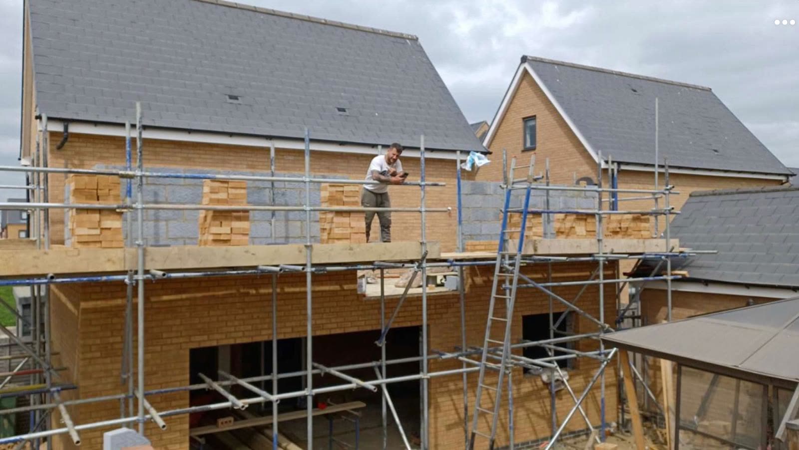 Recent Extension — 05 · New build brickwork